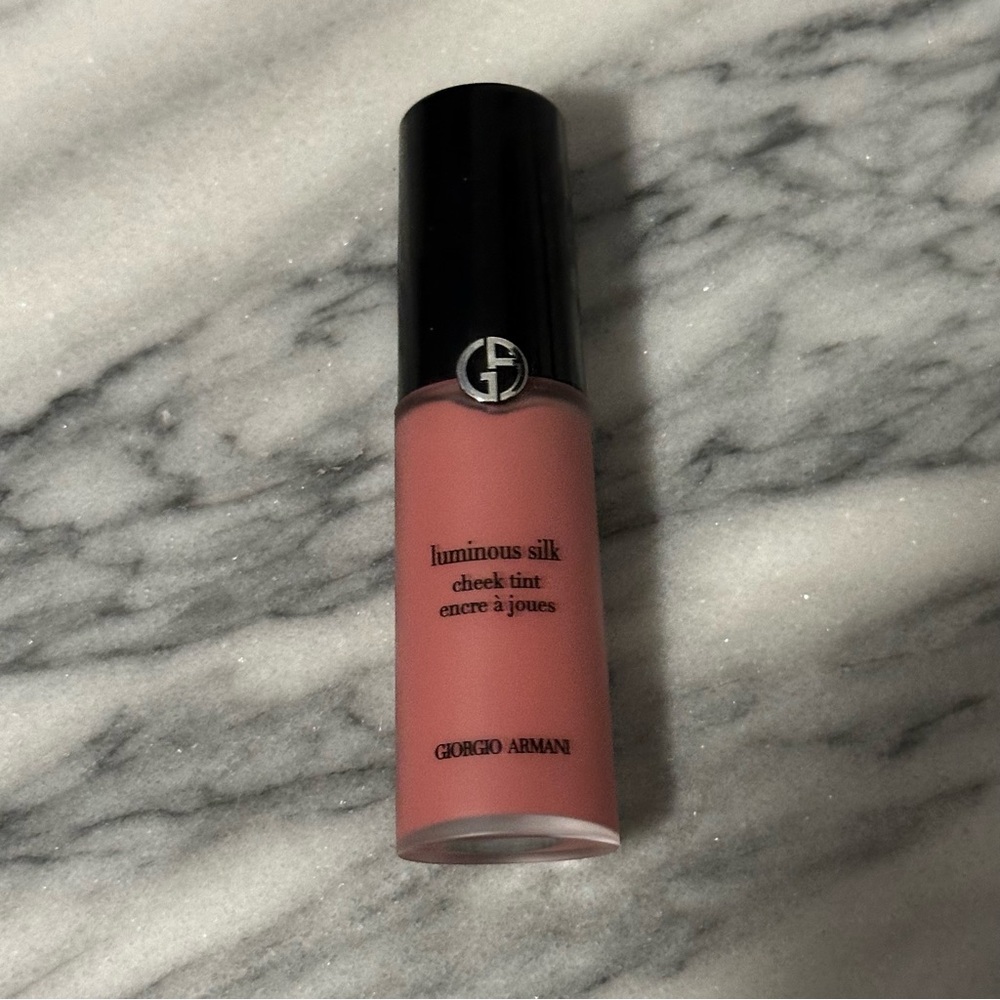 Giorgio Armani Luminous Silk Cheek Tint Shade: 62